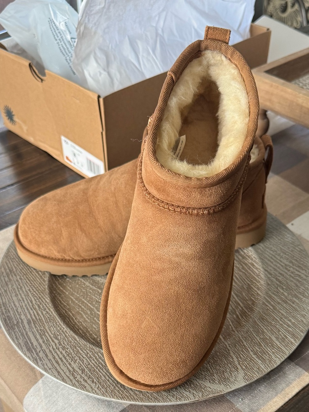 UGG Classic Ultra Mini in Chestnut New in Box